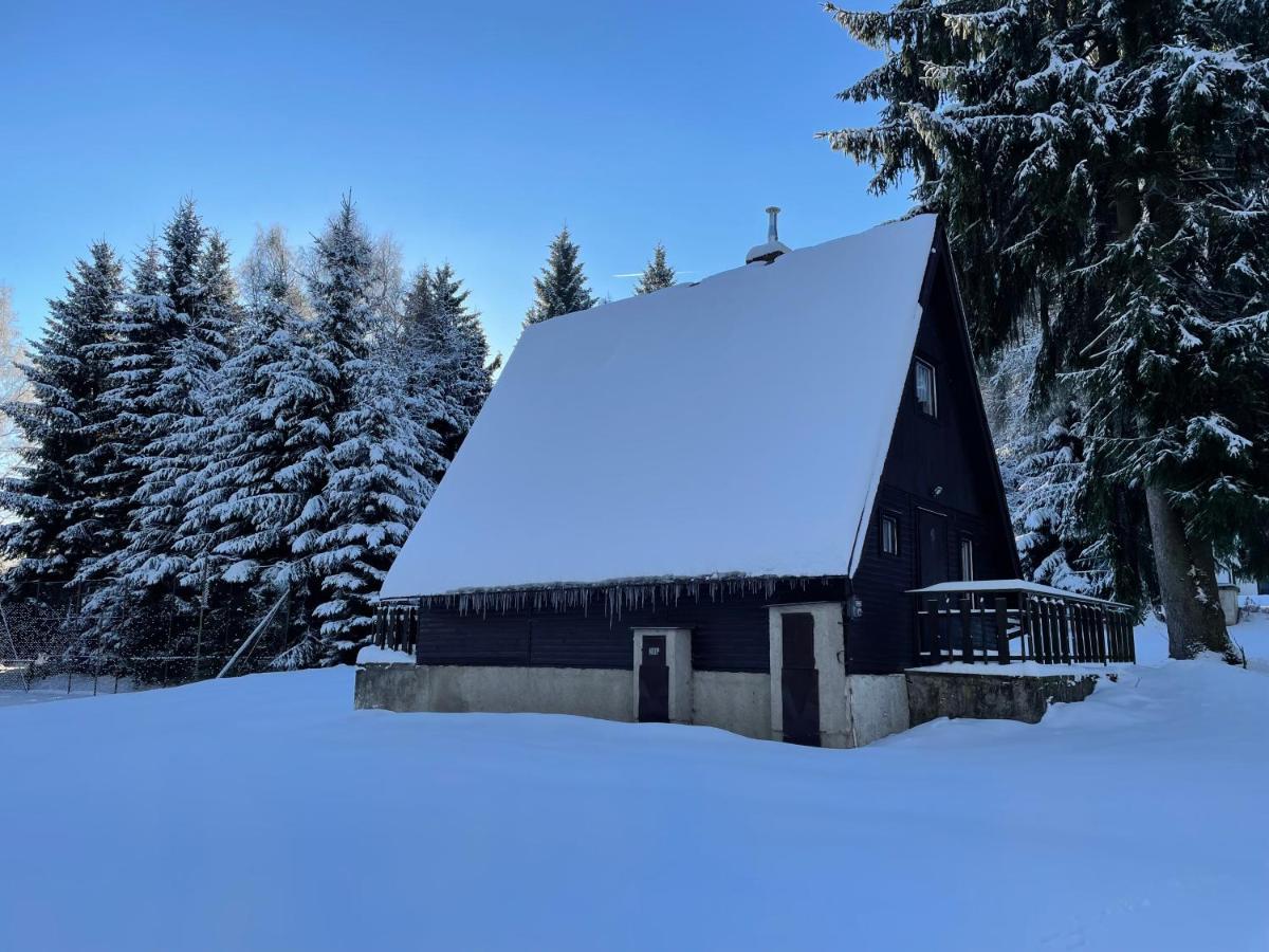 Hotel A Penzion Pegas Vlachovice Екстериор снимка