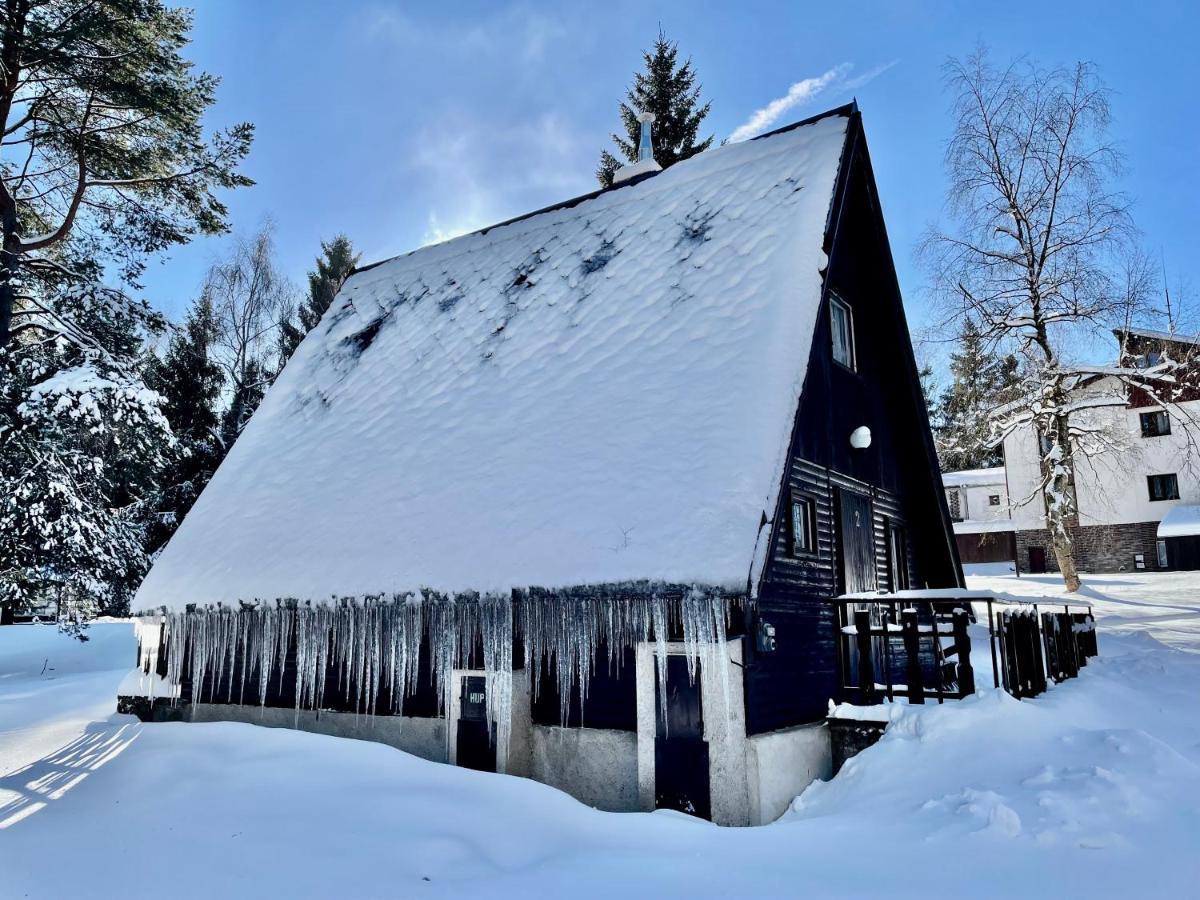 Hotel A Penzion Pegas Vlachovice Екстериор снимка