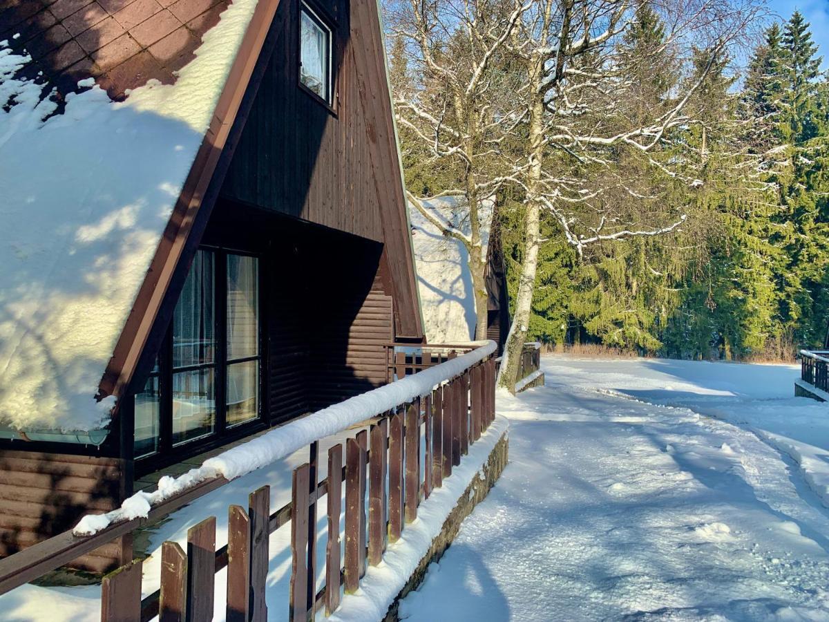 Hotel A Penzion Pegas Vlachovice Екстериор снимка