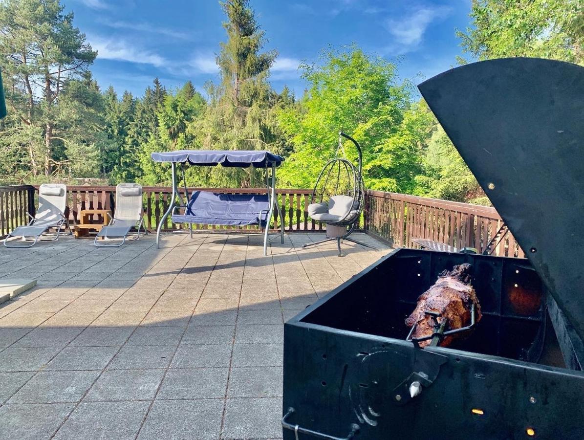 Hotel A Penzion Pegas Vlachovice Екстериор снимка