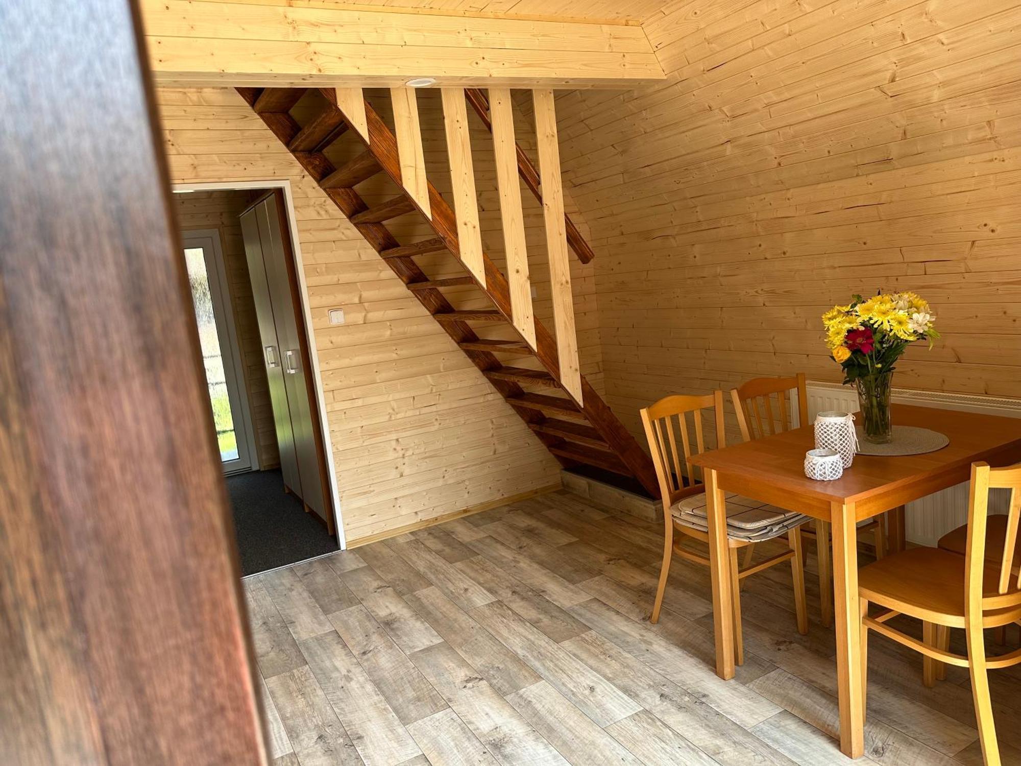 Hotel A Penzion Pegas Vlachovice Екстериор снимка